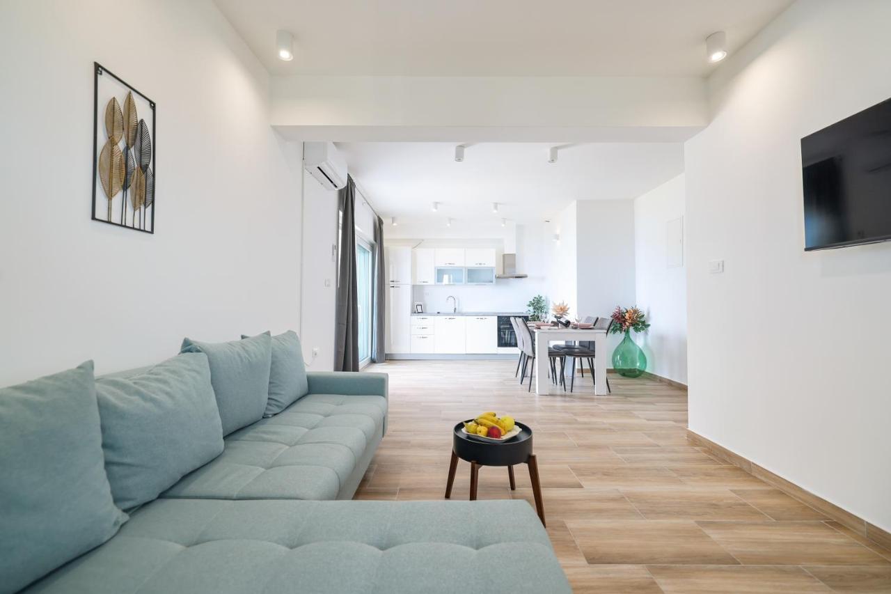 Beachfront Apartments Tic With Seaview Miletici Ngoại thất bức ảnh
