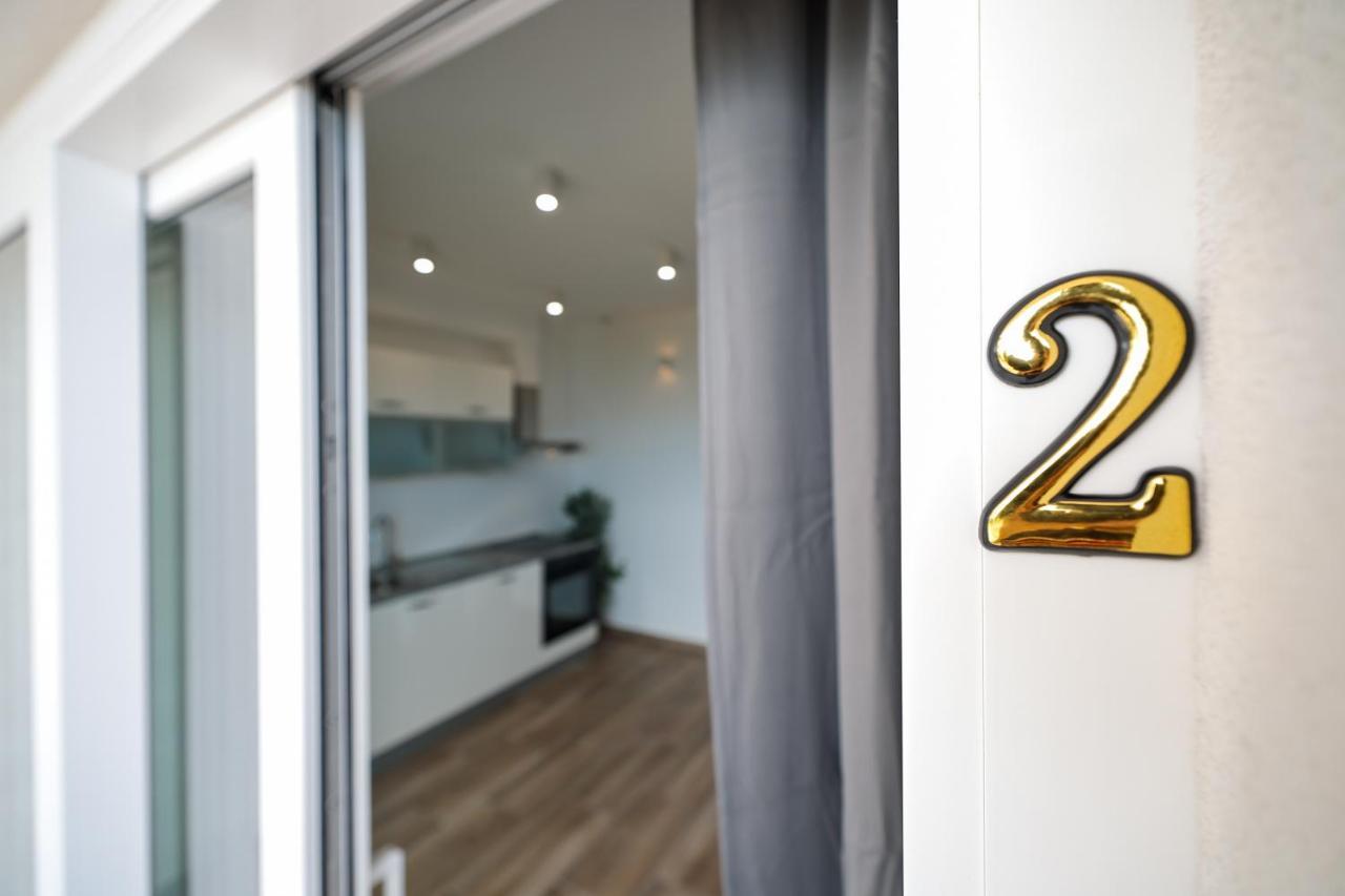 Beachfront Apartments Tic With Seaview Miletici Ngoại thất bức ảnh